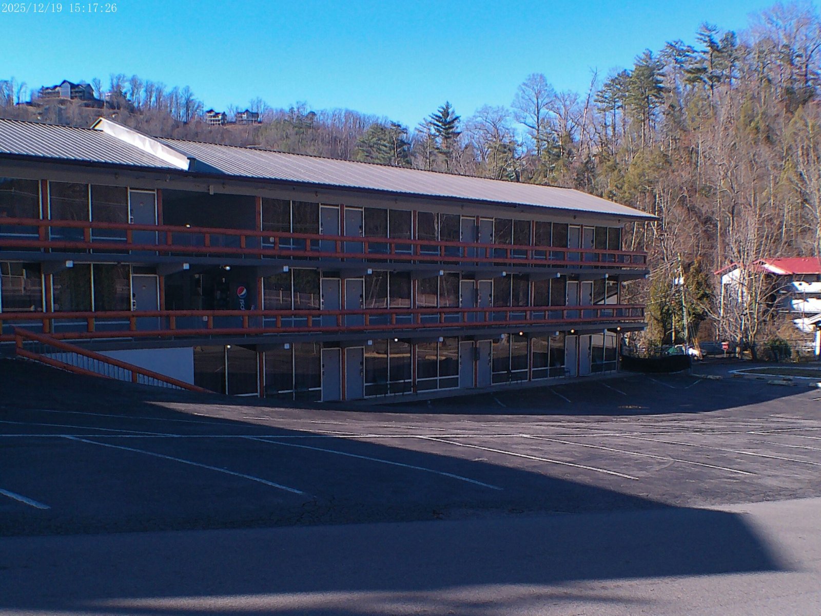 Timber Ridge Lodge - Walking Distance from Gatlinburg Downtown